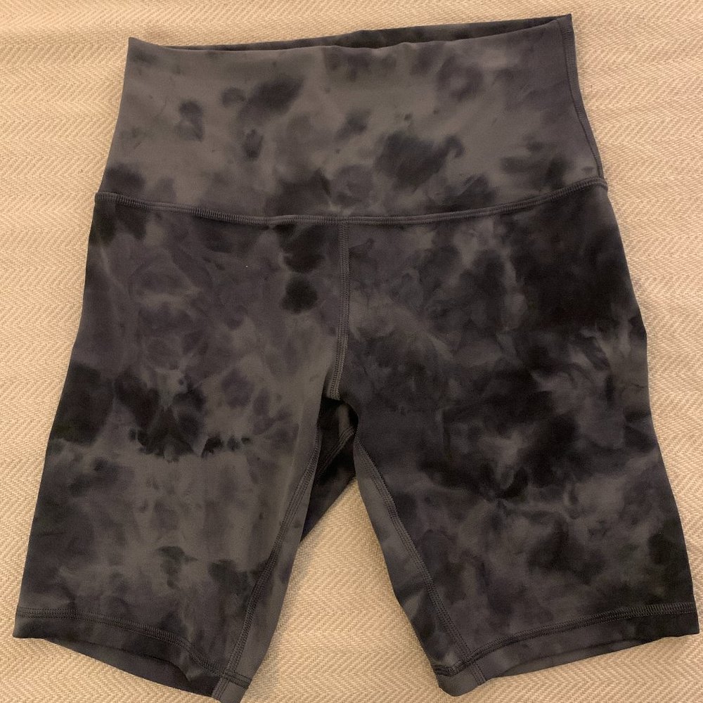 LULULEMON ALIGN™ HIGH-RISE SHORT 8" *ONLINE ONLY*